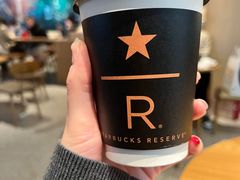 -星巴克臻选(上海合生汇1F店)