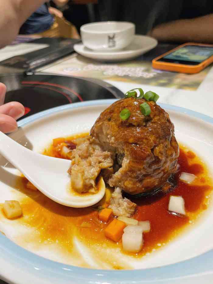 黑鸡小馆(长楹天街购物中心店)-"周六去的,人挺多还需要排号,之前是在