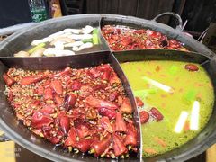-白乐天毛肚火锅馆(南滨路店)