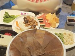 -德天肥牛海鲜火锅(城西银泰店)