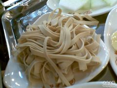 豆皮-新招鲜(桃浦路店)