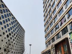 -杭州滨江宝龙城