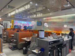 -黄记煌三汁焖锅(新佳丽江汉路店)