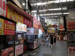 -泰龙城小吃街