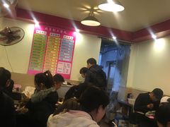 大堂-卓粤拉肠(红庙店)
