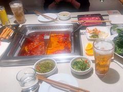 -海底捞火锅鲜切牛肉主题店(长寿路店)