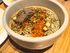 爽吃油碟-城墙拐拐火锅(三峡广场黑金冠店)