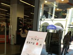 -NIKE上海青浦优选体验店