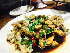 -宝燕海货工场(长江国际店)