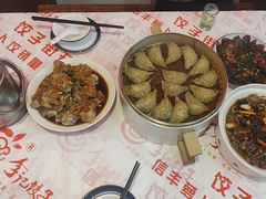 -李记饺子·非遗美食·江西菜(建设路店)