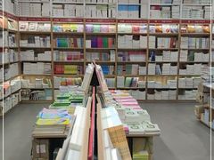 -新华传媒教材书店(中山南二路)