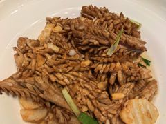 -闫府私房菜·老字号(恒隆店)