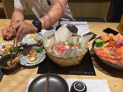 -枝魯枝魯自助料理