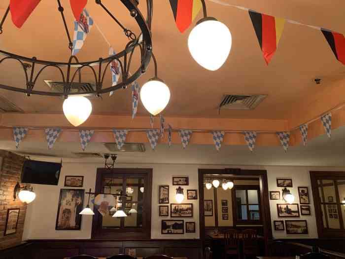 宝莱纳啤酒花园餐厅paulaner brauhaus nanjing(广州路店)-"真是铁打