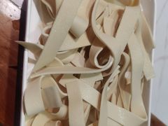 -乡土黄·鲜牛肉火锅·小龙虾(兴业街店)