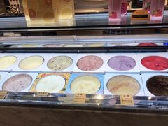 自助取餐区-哈根达斯(青岛海信店)