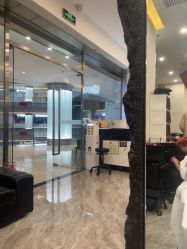 -BULB STUDIO 巴柏明星发型工作室