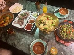 大盘鸡份送皮带面-东方亚克西餐厅(西康路店)