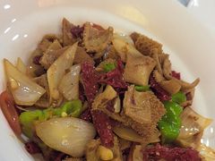 -汗腾格里·风味餐厅(新疆驻京办店)