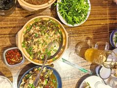 -蚝堡海鲜·威海菜·海肠捞饭·烧烤·亚洲吃蚝公司(幸福门店)