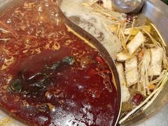 -沸炉重庆老火锅(军事博物馆店)