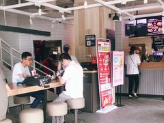 -肯德基(杭州和平饭店)