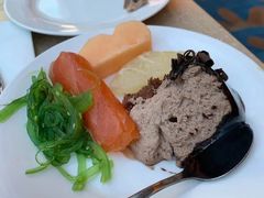 -亮马河饭店翠雅咖啡厅