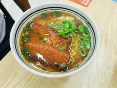 -小马牛肉面·牛骨熬制(南京博物院店)