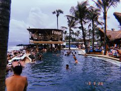 -FINNS Beach Club