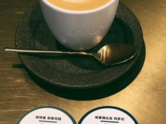 -UNI UNI(环亚凯瑟琳店)