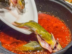 -小小河边鱼(天润城店)