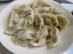 猪肉白菜饺子-洪姐川菜东北菜铁锅炖(天生丽街店)