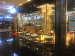 -藏猫猫咖啡主题馆(中央大道店)