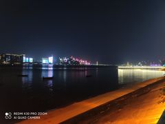 -爱啤精酿·民谣酒馆(滨江店)