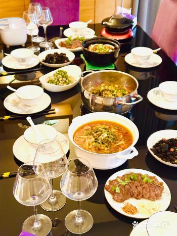 看着这份菜单，仿佛闻到了诱人的香气