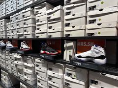 -宁波杉井奥特莱斯广场