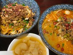 -粉家柳州螺蛳粉(杨宅路店)