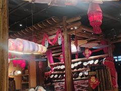 -老滇山寨•云南特色菜•地方菜•民族风情歌舞表演(金碧店)