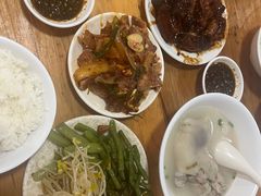 -明红蹄花(糍粑店街店)