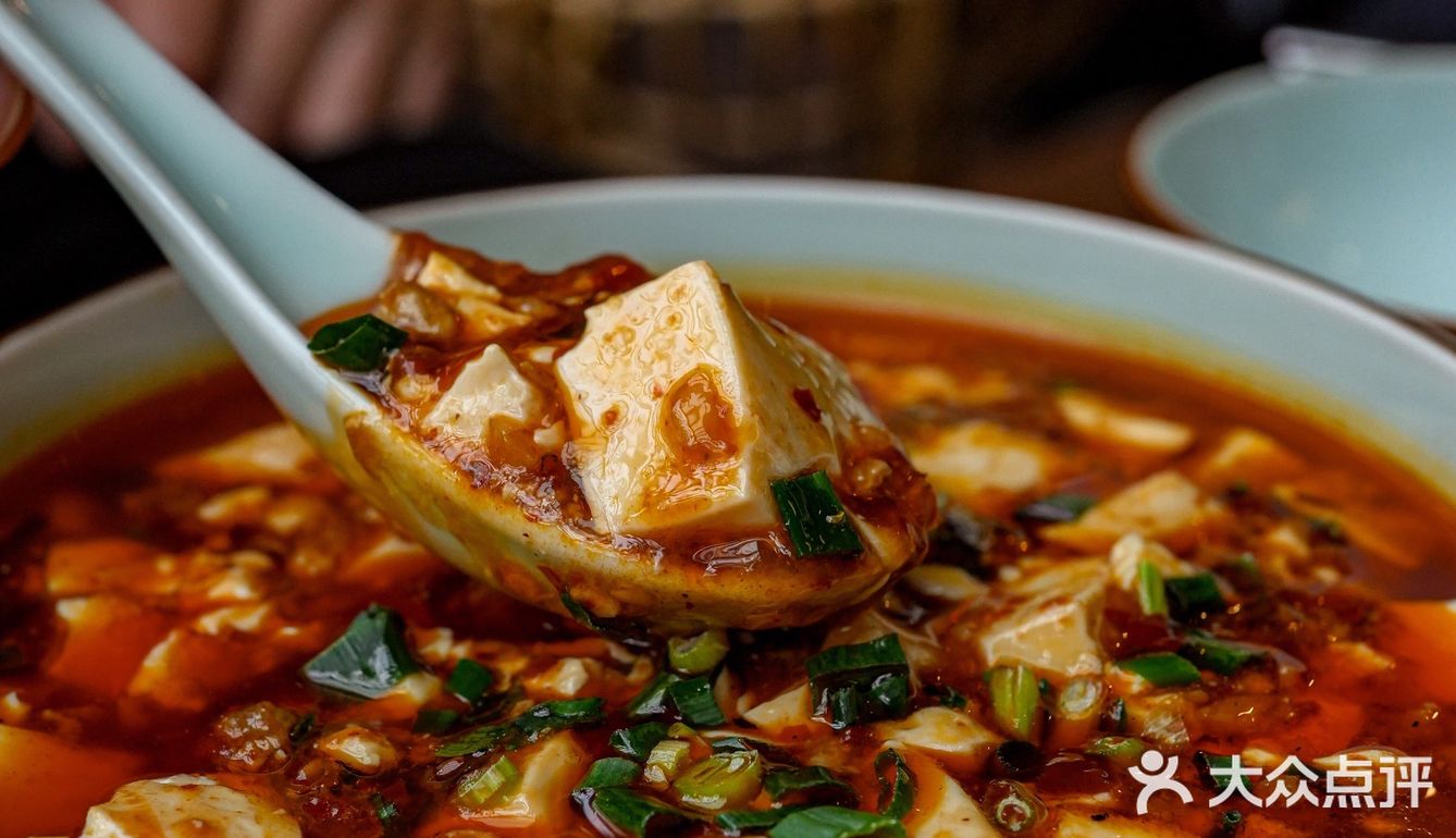 梧桐树下一个人也要吃饱饭！