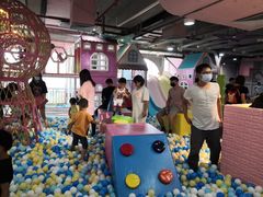 -星舰梦航(广百广场荔胜店)