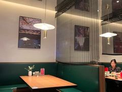 大堂-青年公社烤鸭(宝杨宝龙广场店)
