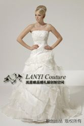 -LANYI COUTURE高级婚纱礼服改衣店