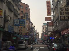 -六合夜市