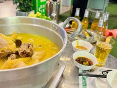 -禄婶鸡煲·打边炉