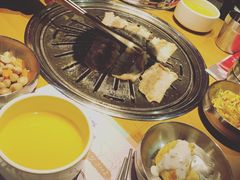 -老炉家木炭烤肉(长江国际店)