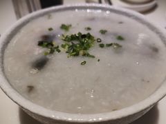 原味皮蛋瘦肉粥-新旺茶餐厅·早餐·夜宵(仙霞店)
