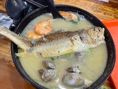 -台州老六海鲜面馆(上南总店)