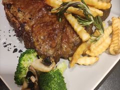 澳洲谷饲T骨牛排-喜雀JOY KITCHEN