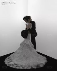 -巴黎经典婚纱摄影PARISSIC